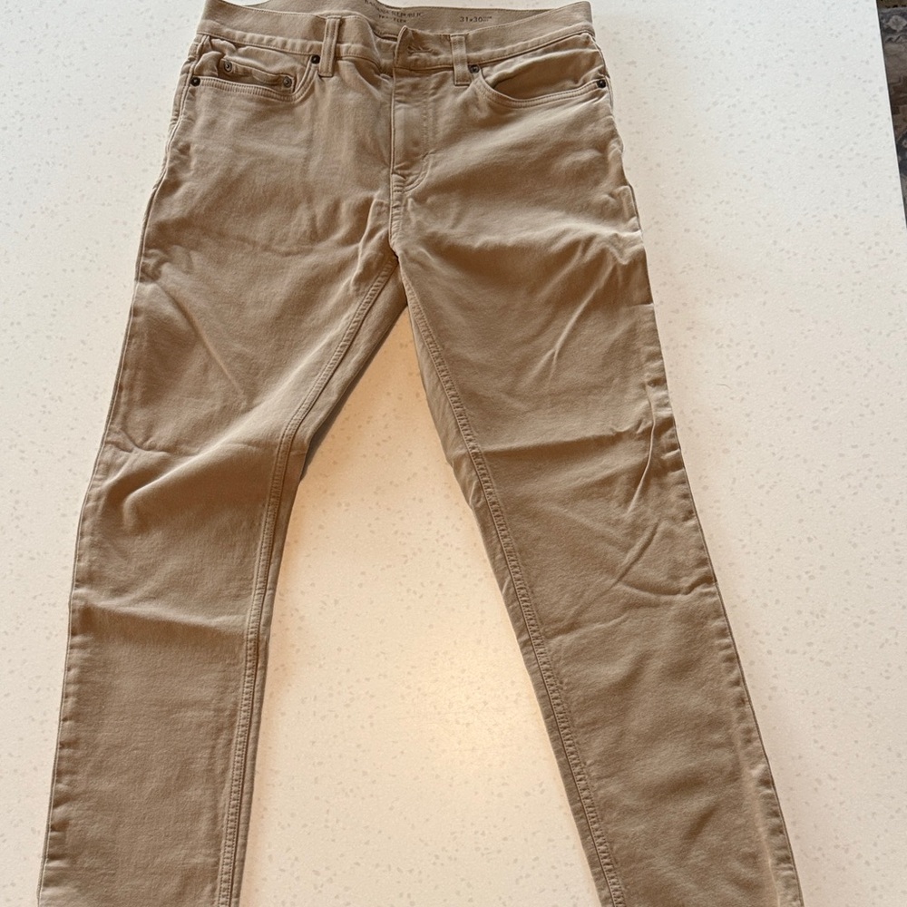 Banana Republic Men's Traveler Pants